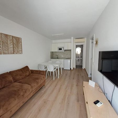 Homeforguest Apartamento Alisios 1 Con Piscina En Corralejo Eksteriør bilde