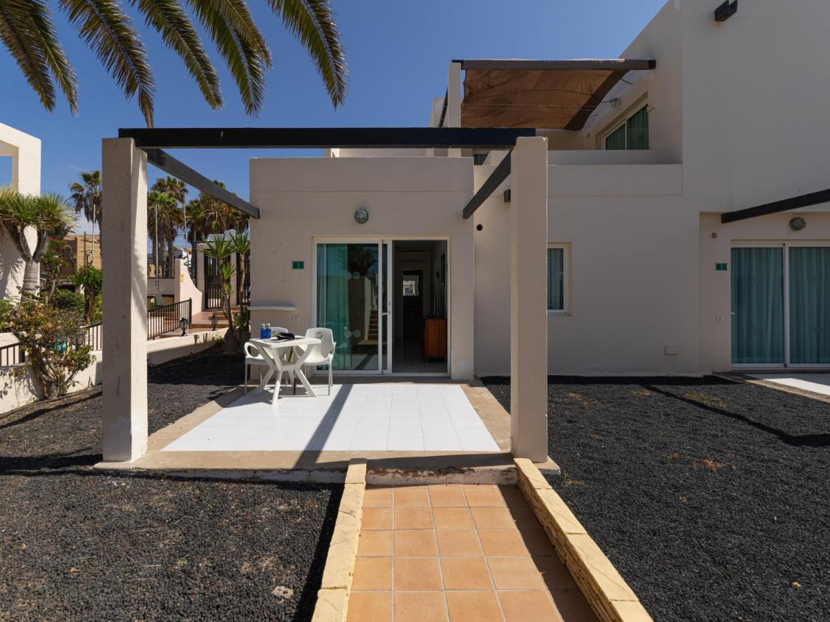 Homeforguest Apartamento Alisios 1 Con Piscina En Corralejo Eksteriør bilde