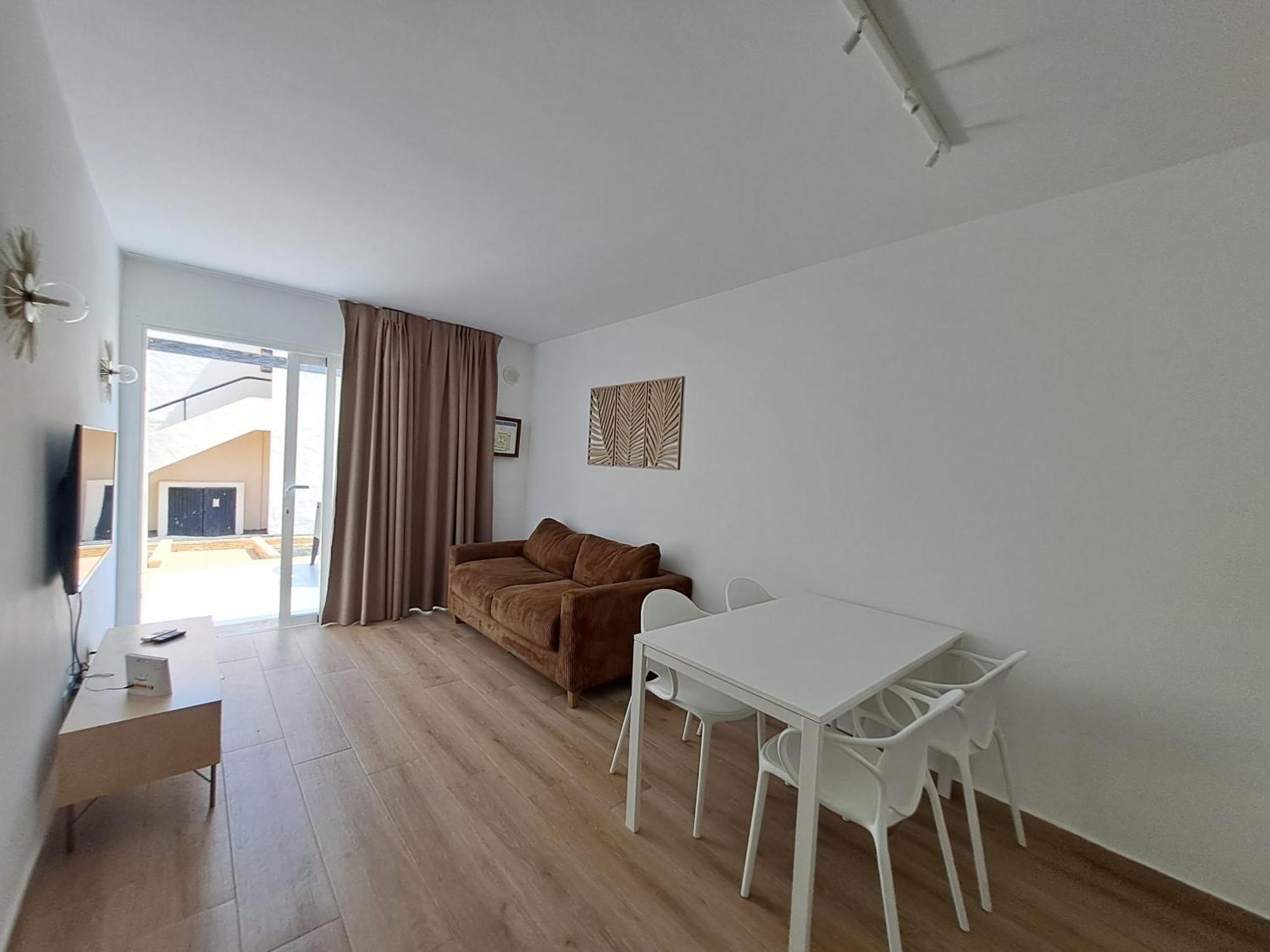Homeforguest Apartamento Alisios 1 Con Piscina En Corralejo Eksteriør bilde